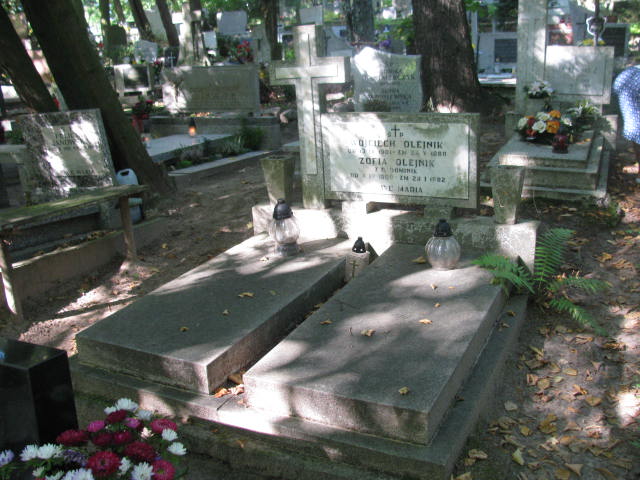 Grób ZOFIA OLEJNIK