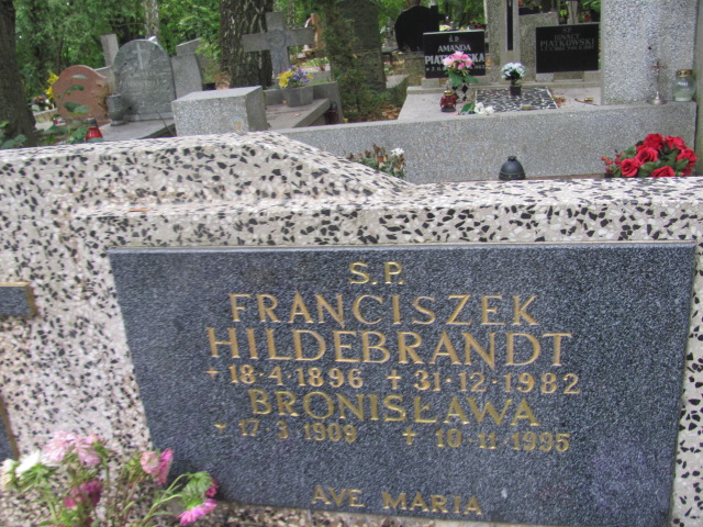Grób BRONISŁAWA HILDEBRANDT