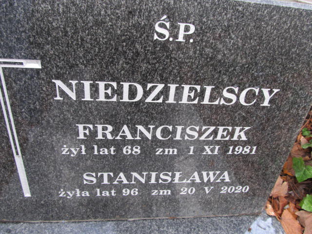 Stanisława NIEDZIELSKA 1924 Sopot - Grobonet - Wyszukiwarka osób pochowanych