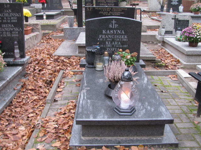 Grób FRANCISZEK KASYNA