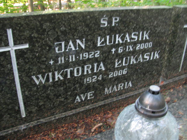 Wiktoria ŁUKASIK 1924 Sopot - Grobonet - Wyszukiwarka osób pochowanych