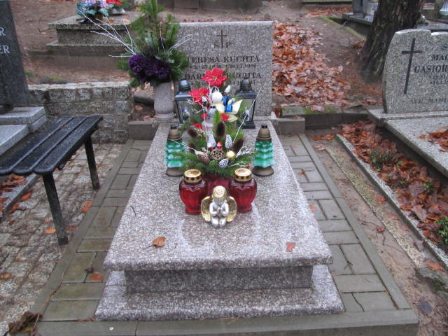 Grób TERESA KUCHTA