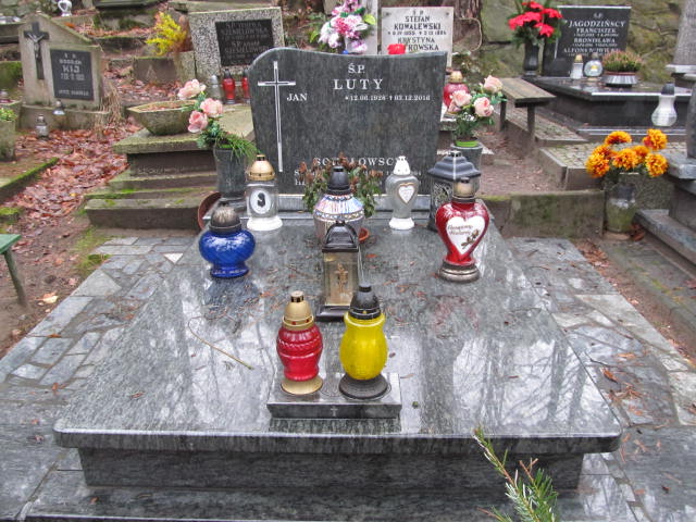 Grób ZOFIA LUTY